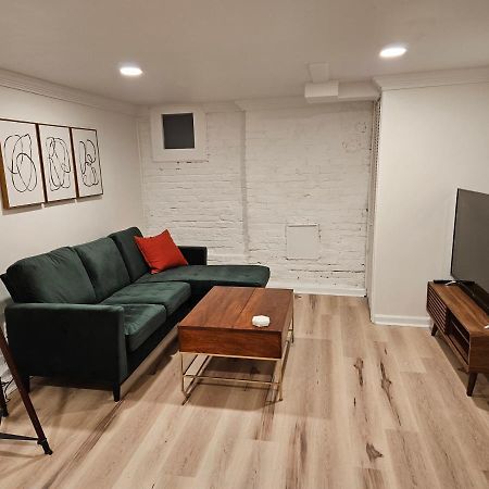 2-Bedroom In The Heart Of DEN Buitenkant foto